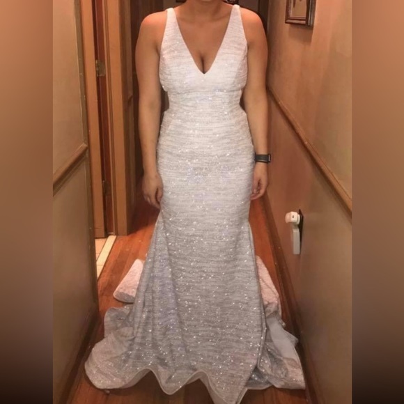 GLITTER PROM DRESS - Picture 2 of 3